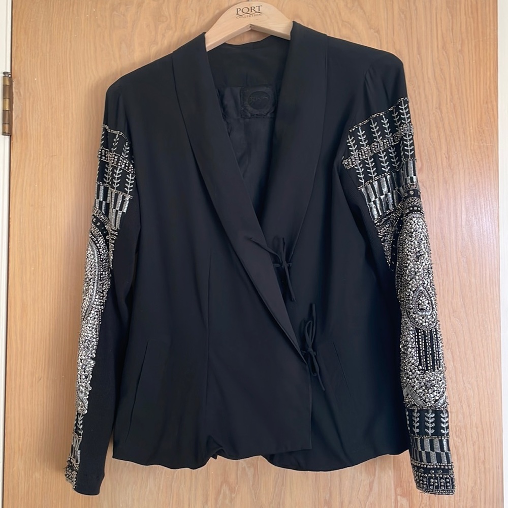 Beaded Arm Biya tie-up Jacket